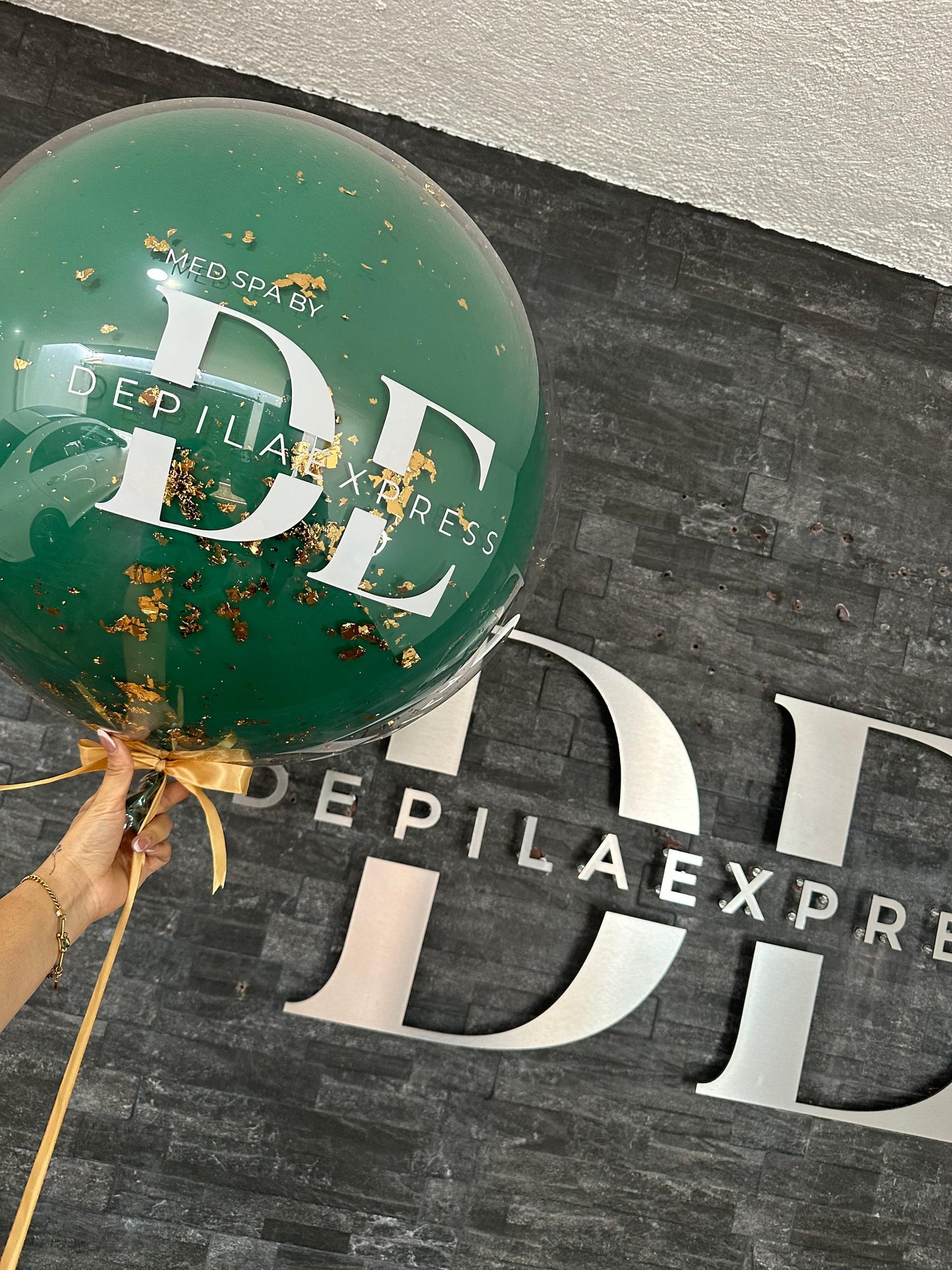 Burbuja Englobada + Hoja de Oro